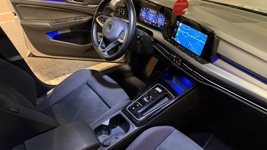 VOLKSWAGEN Golf Golf VIII 1.5 eTSI EVO Style DSG