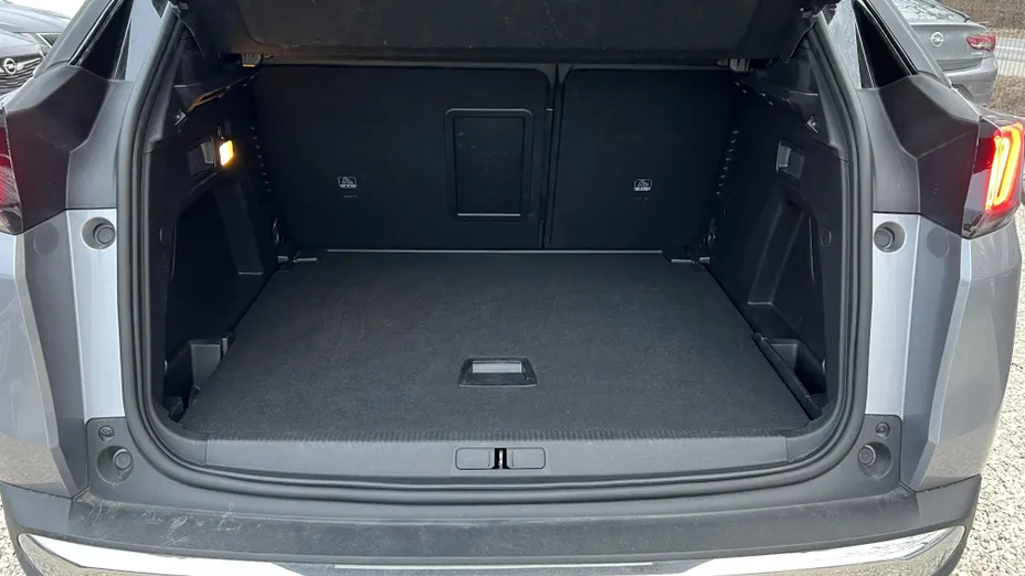 PEUGEOT 3008 3008 1.2 PureTech GT S&S