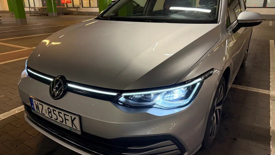 VOLKSWAGEN Golf Golf VIII 1.5 eTSI EVO Style DSG