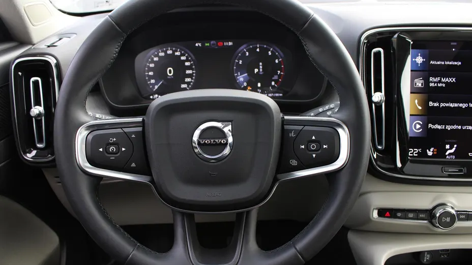 VOLVO XC40 XC40 B4 B Inscription aut