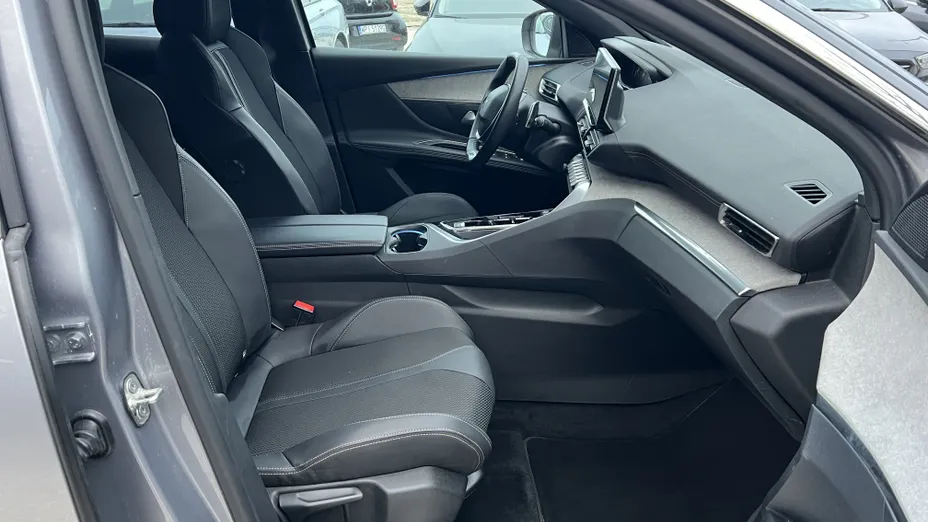 PEUGEOT 3008 3008 1.2 PureTech GT S&S