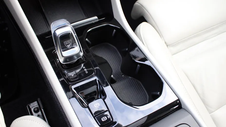 VOLVO XC40 XC40 B4 B Inscription aut