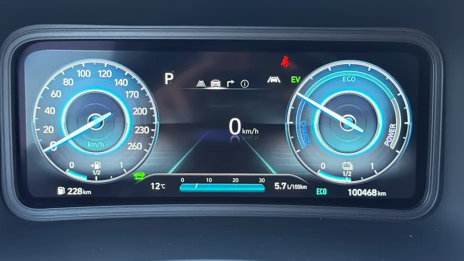 HYUNDAI Kona Kona 1.6 GDI Hybrid Premium DCT