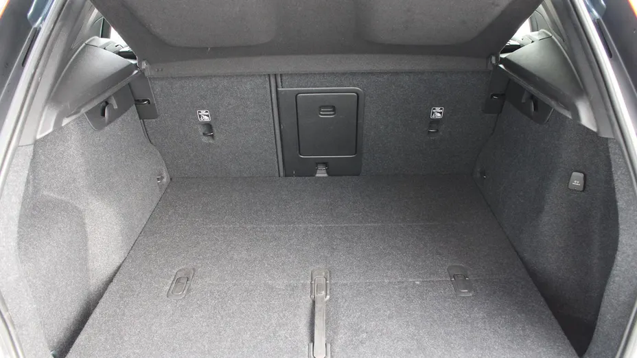 VOLVO XC40 XC40 B4 B Inscription aut