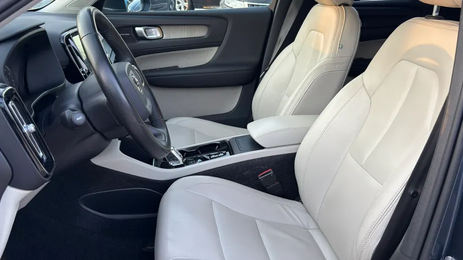 VOLVO XC40 XC40 T4 Inscription aut