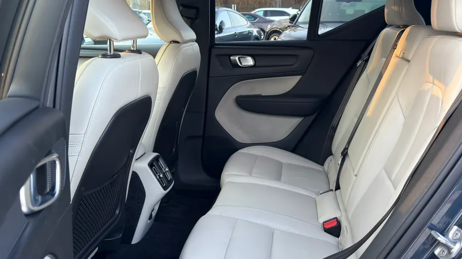 VOLVO XC40 XC40 T4 Inscription aut