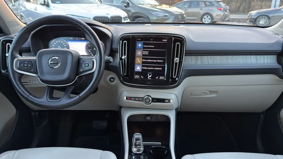 VOLVO XC40 XC40 T4 Inscription aut