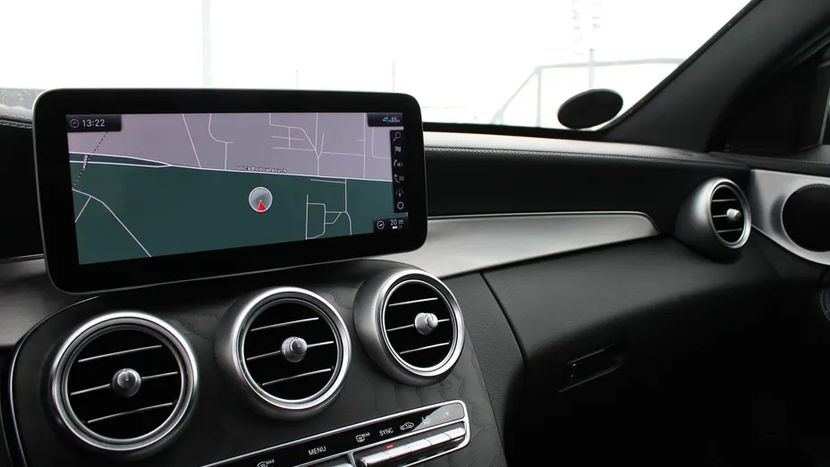 MERCEDES-BENZ C Klasa C 300 9G-TRONIC