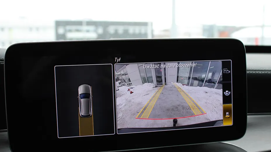 MERCEDES-BENZ C Klasa C 300 9G-TRONIC