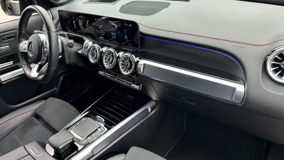 MERCEDES-BENZ EQB EQB 250 66.5kWh AMG