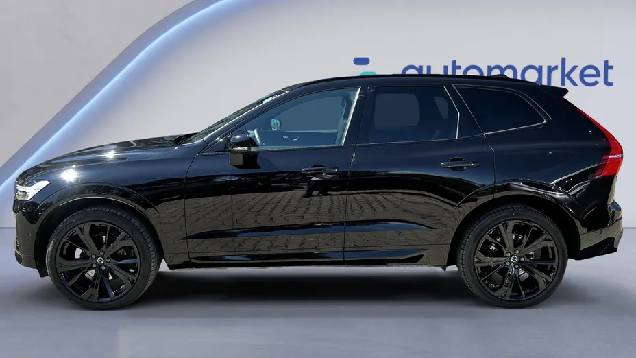 VOLVO XC60 XC60 B5 B AWD Plus Black Edition aut