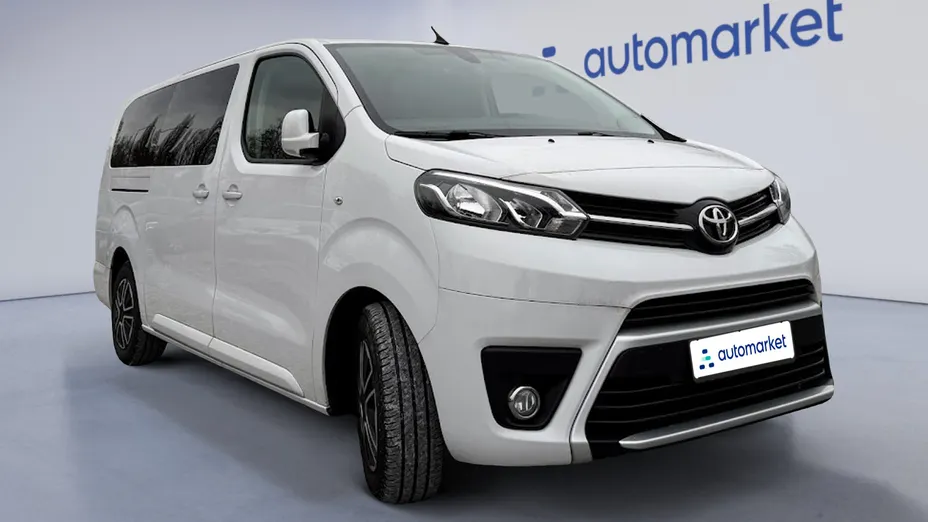 TOYOTA Proace Verso Proace Verso 2.0 D4-D Compact Business