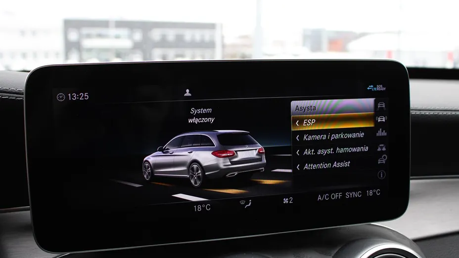 MERCEDES-BENZ C Klasa C 300 9G-TRONIC