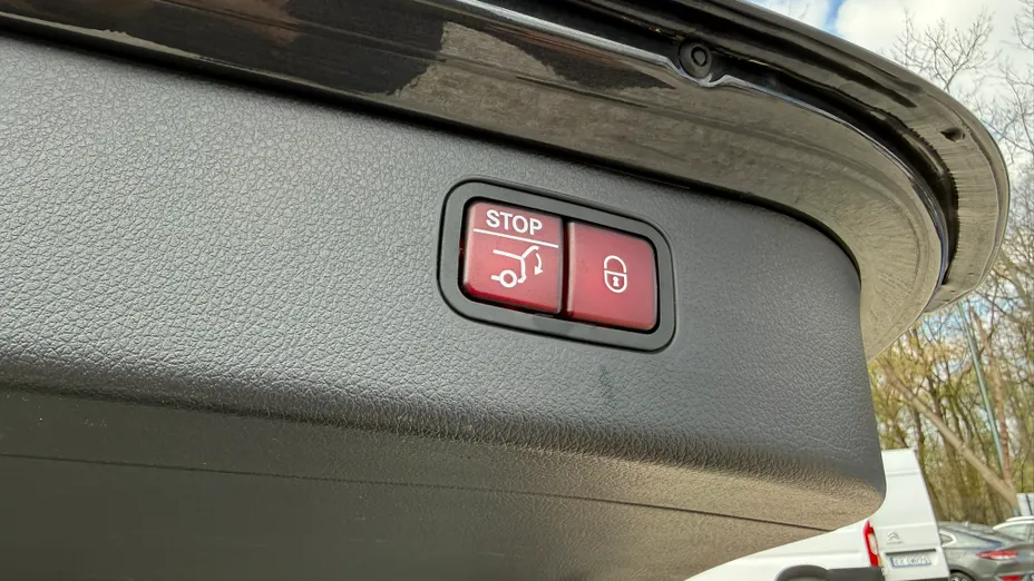 MERCEDES-BENZ C Klasa C 220 d mHEV Avantgarde