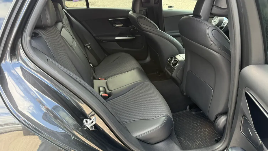 MERCEDES-BENZ C Klasa C 220 d mHEV Avantgarde