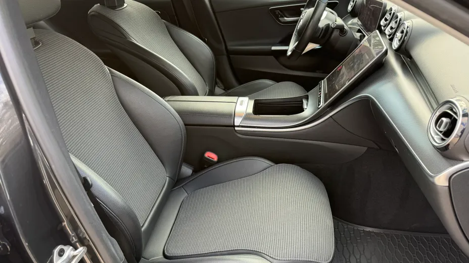 MERCEDES-BENZ C Klasa C 220 d mHEV Avantgarde