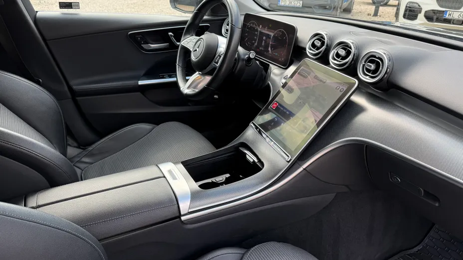 MERCEDES-BENZ C Klasa C 220 d mHEV Avantgarde