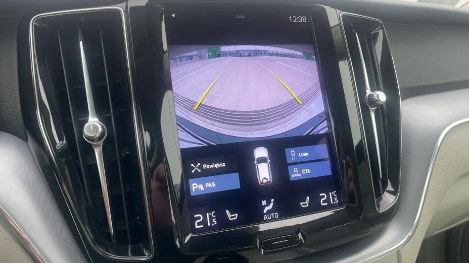 VOLVO XC60 XC60 B5 D AWD Momentum Pro aut