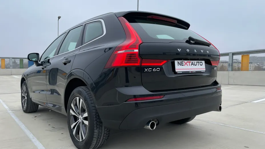 VOLVO XC60 XC60 B5 D AWD Momentum Pro aut