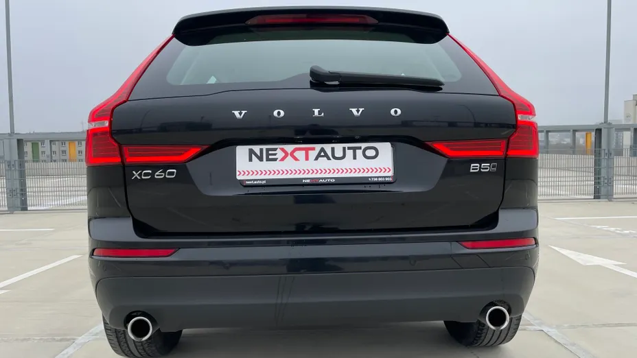 VOLVO XC60 XC60 B5 D AWD Momentum Pro aut