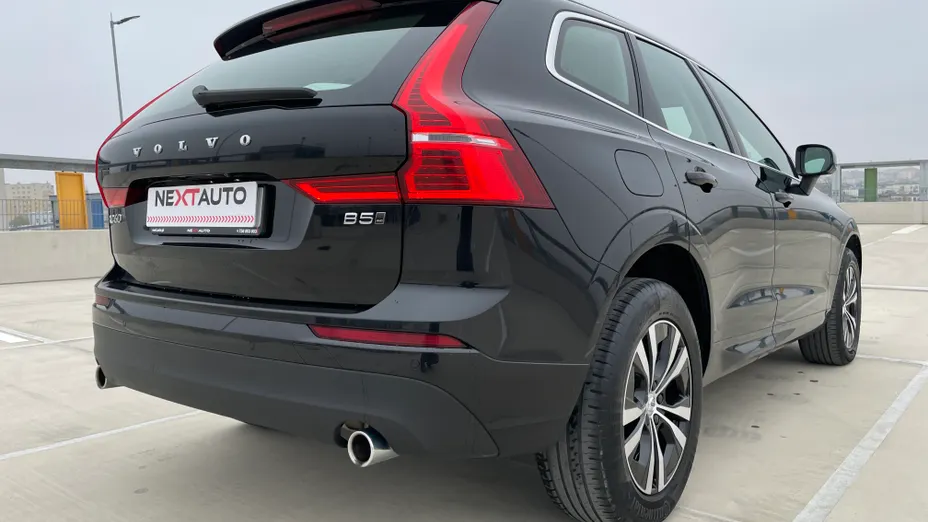 VOLVO XC60 XC60 B5 D AWD Momentum Pro aut