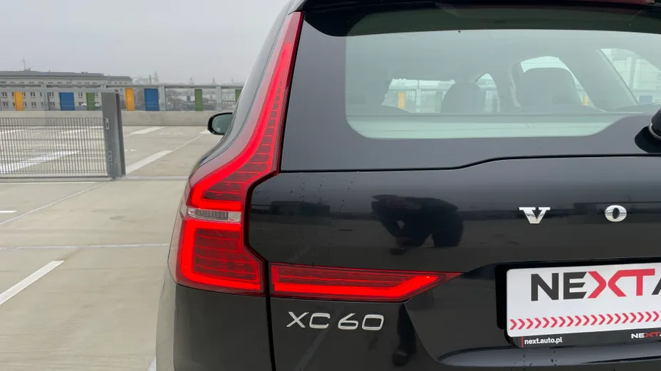 VOLVO XC60 XC60 B5 D AWD Momentum Pro aut