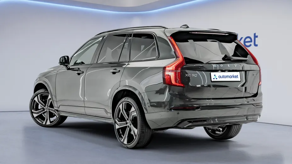 VOLVO XC90 XC90 B5 D AWD Ultimate Dark 7os aut