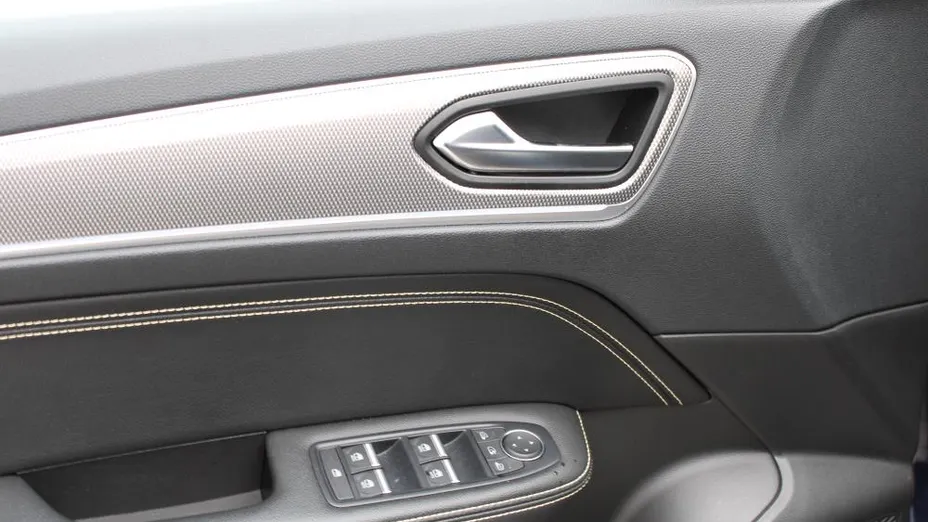 RENAULT Arkana Arkana 1.3 TCe mHEV Techno EDC