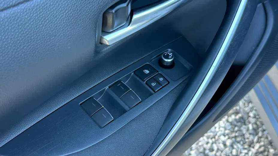 TOYOTA Corolla Corolla 1.8 Hybrid Comfort