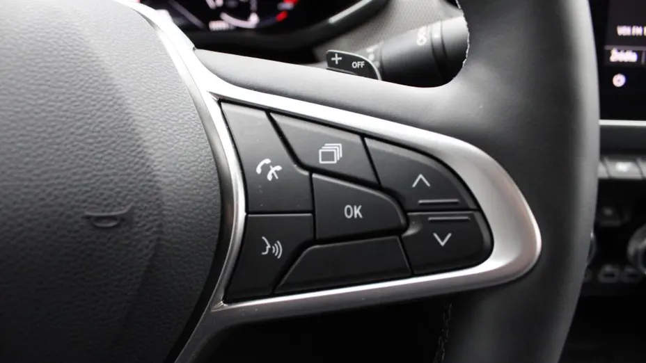 RENAULT Arkana Arkana 1.3 TCe mHEV Techno EDC