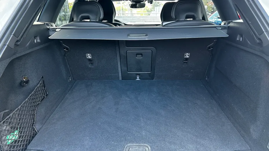 VOLVO XC60 XC60 B5 B AWD Ultra Dark aut