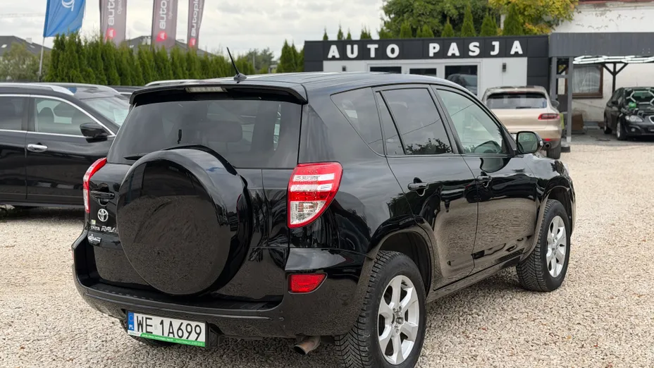 TOYOTA RAV4 RAV4 2.0 VVT-i Luna