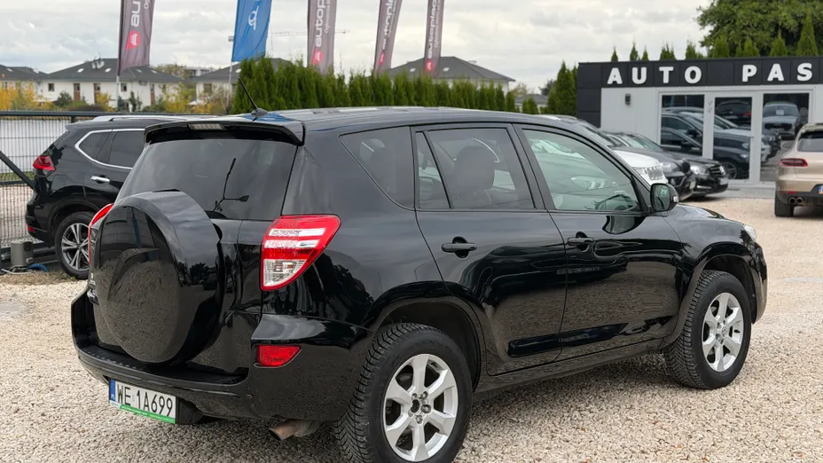 TOYOTA RAV4 RAV4 2.0 VVT-i Luna