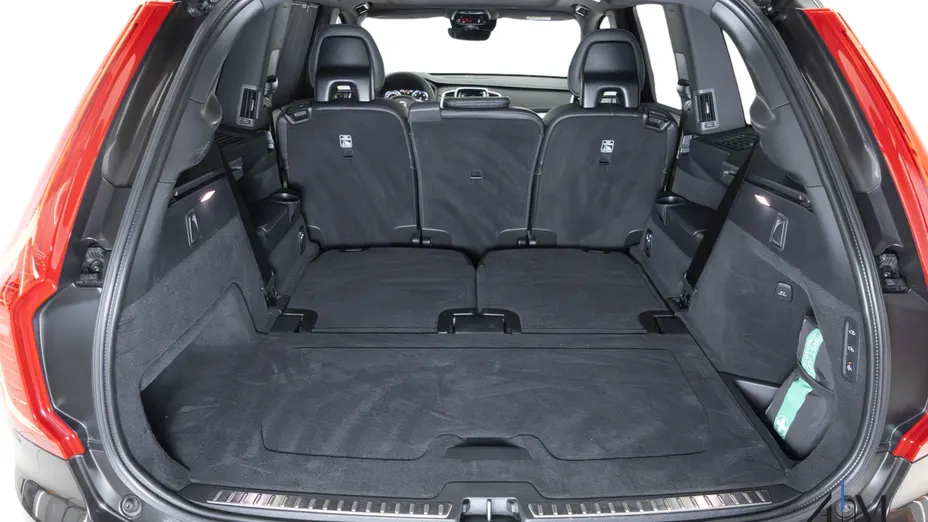 VOLVO XC90 XC90 B5 D AWD Ultimate Dark 7os aut