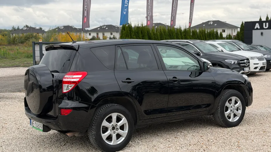 TOYOTA RAV4 RAV4 2.0 VVT-i Luna
