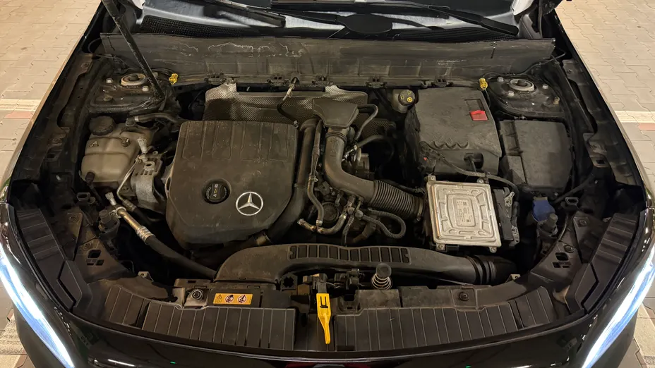 MERCEDES-BENZ GLB GLB 200 7G-DCT