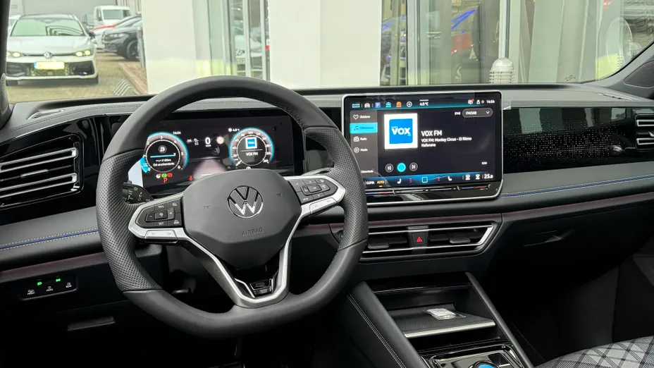 VOLKSWAGEN Tiguan Tiguan 2.0 TDI 4Mot. R-Line Plus DSG Nowy