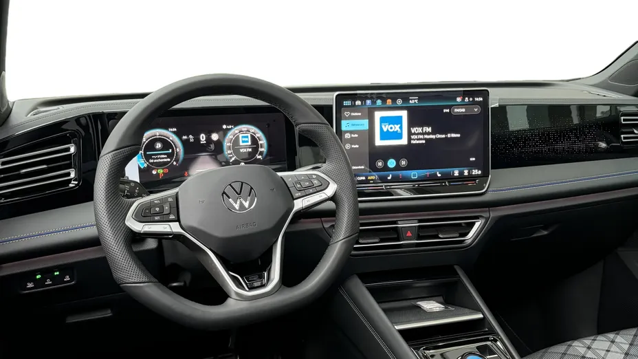 VOLKSWAGEN Tiguan Tiguan 2.0 TSI 4Mot. R-Line Plus DSG Nowy