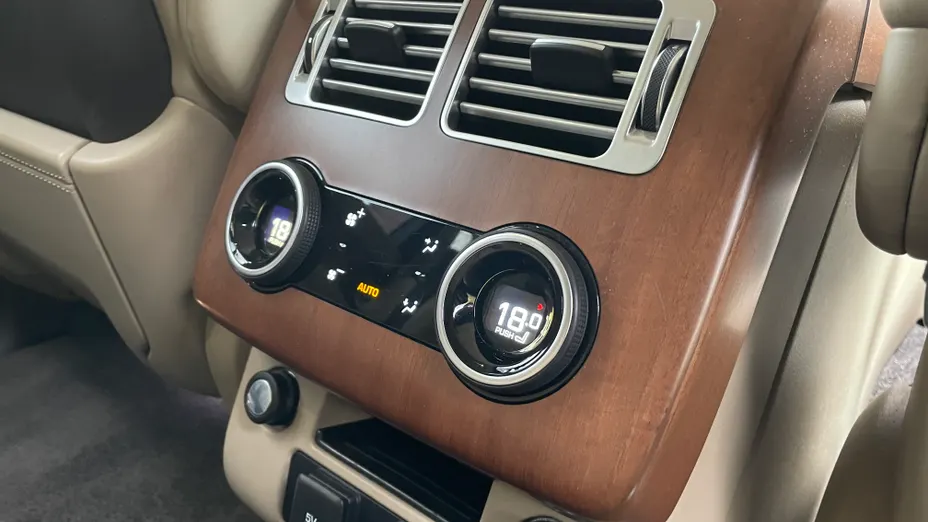 LAND ROVER Range Rover Range Rover 4.4SD V8 Vogue