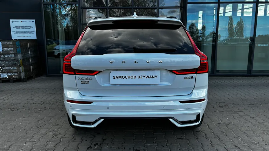 VOLVO XC60 XC60 B5 B AWD Ultra Dark aut