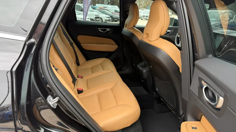 VOLVO XC60 XC60 B4 D AWD Inscription aut