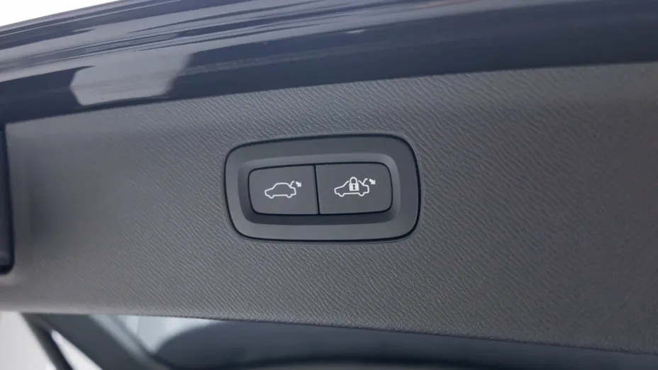 VOLVO XC90 XC90 T8 AWD Plug-In Hybrid Ultimate Bright 7os aut