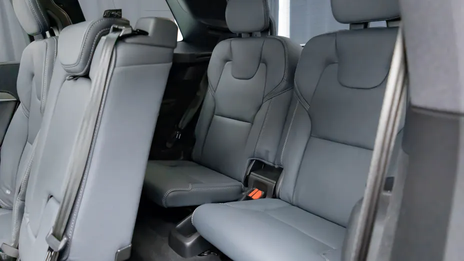VOLVO XC90 XC90 T8 AWD Plug-In Hybrid Ultimate Bright 7os aut