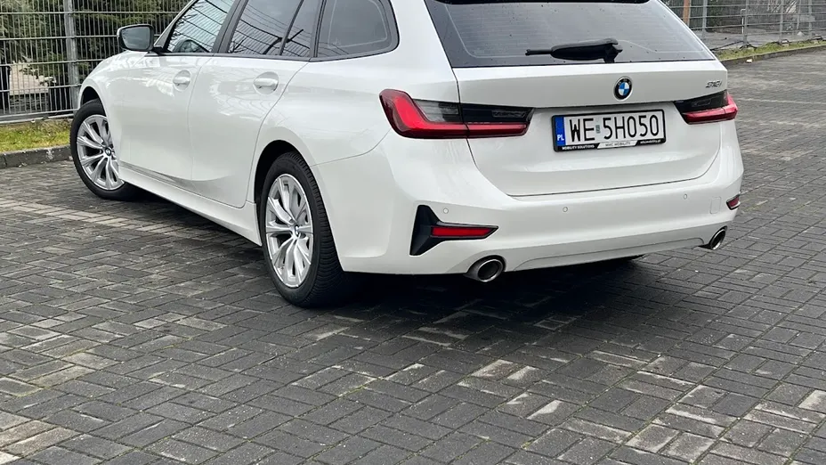 BMW Seria 3 318i Aut.