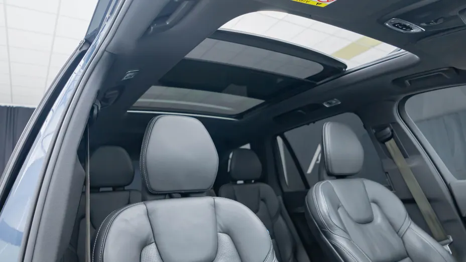 VOLVO XC90 XC90 T8 AWD Plug-In Hybrid R-Design 7os aut