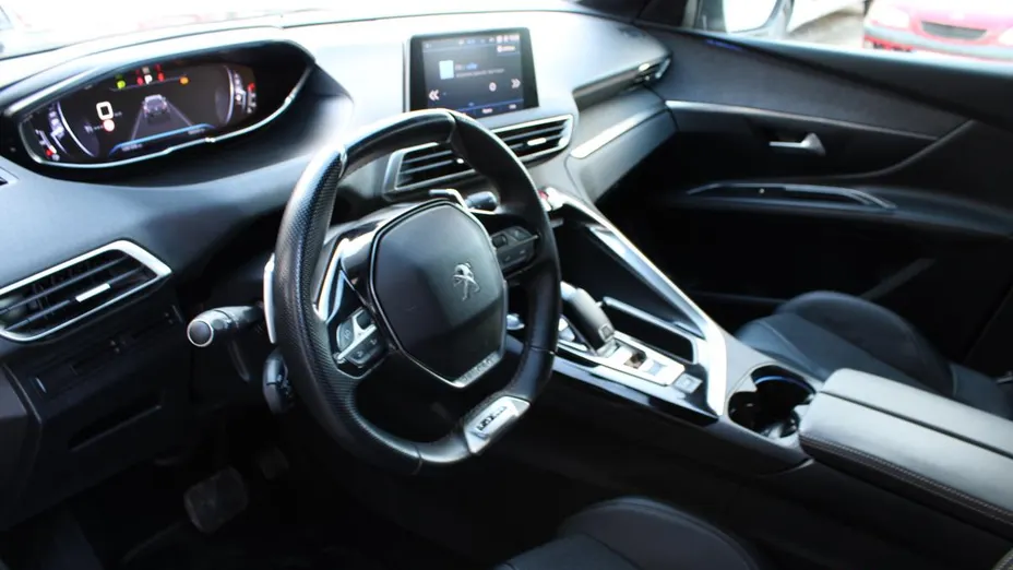 PEUGEOT 408 408 1.2 PureTech Allure S&S EAT8