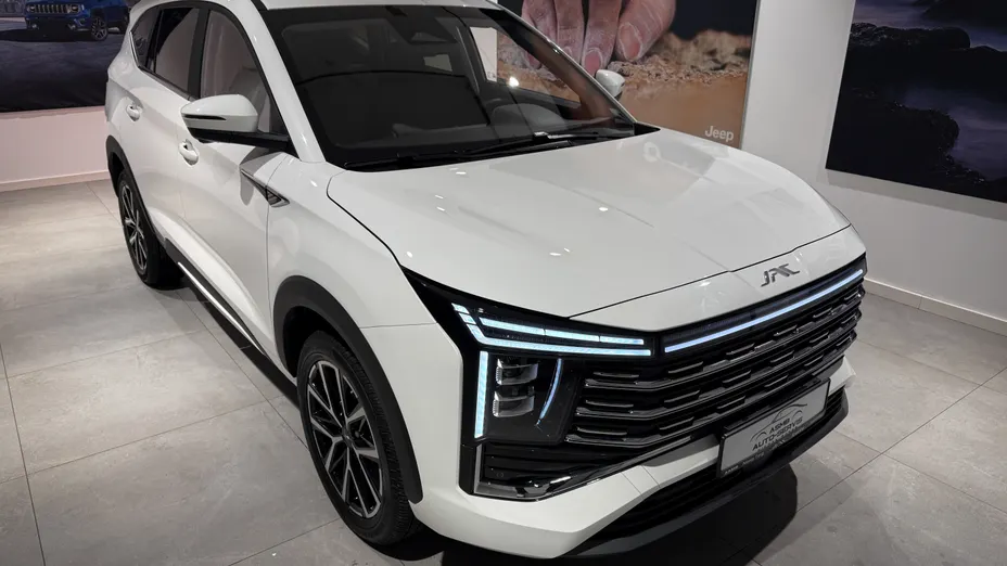 JAC JS8 JS8 PRO aut 7os. Nowy