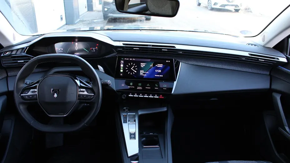 PEUGEOT 408 408 1.2 PureTech Allure S&S EAT8