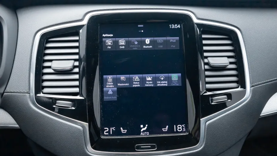 VOLVO XC90 XC90 T8 AWD Plug-In Hybrid R-Design 7os aut
