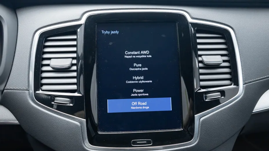 VOLVO XC90 XC90 T8 AWD Plug-In Hybrid R-Design 7os aut
